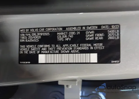 2024 Volvo Xc60 Plus Dark Theme из США, поврежденный, VIN YV4L12RL2R1812925